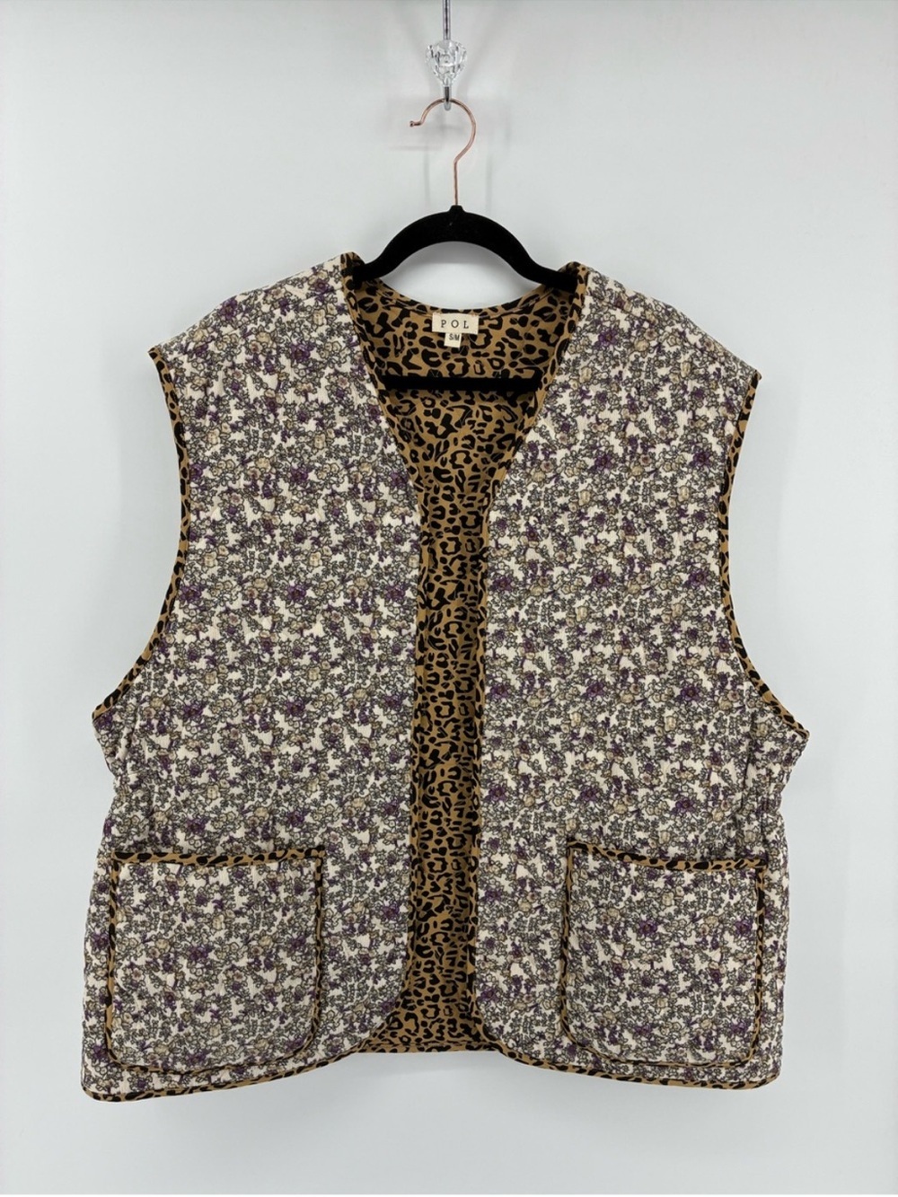 POL Antique Floral Print Vest with Leopard Print Trim & Leopard Inside